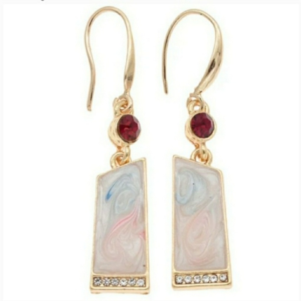 🎀Stunning 18k fill Opal Earings 